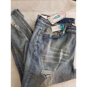 Rue21+ Medium Wash Distressed Jeans